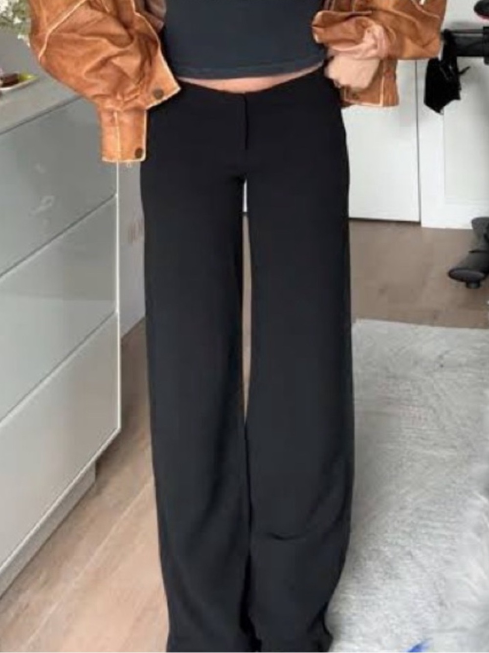 Reformation Vida Low Rise Pant